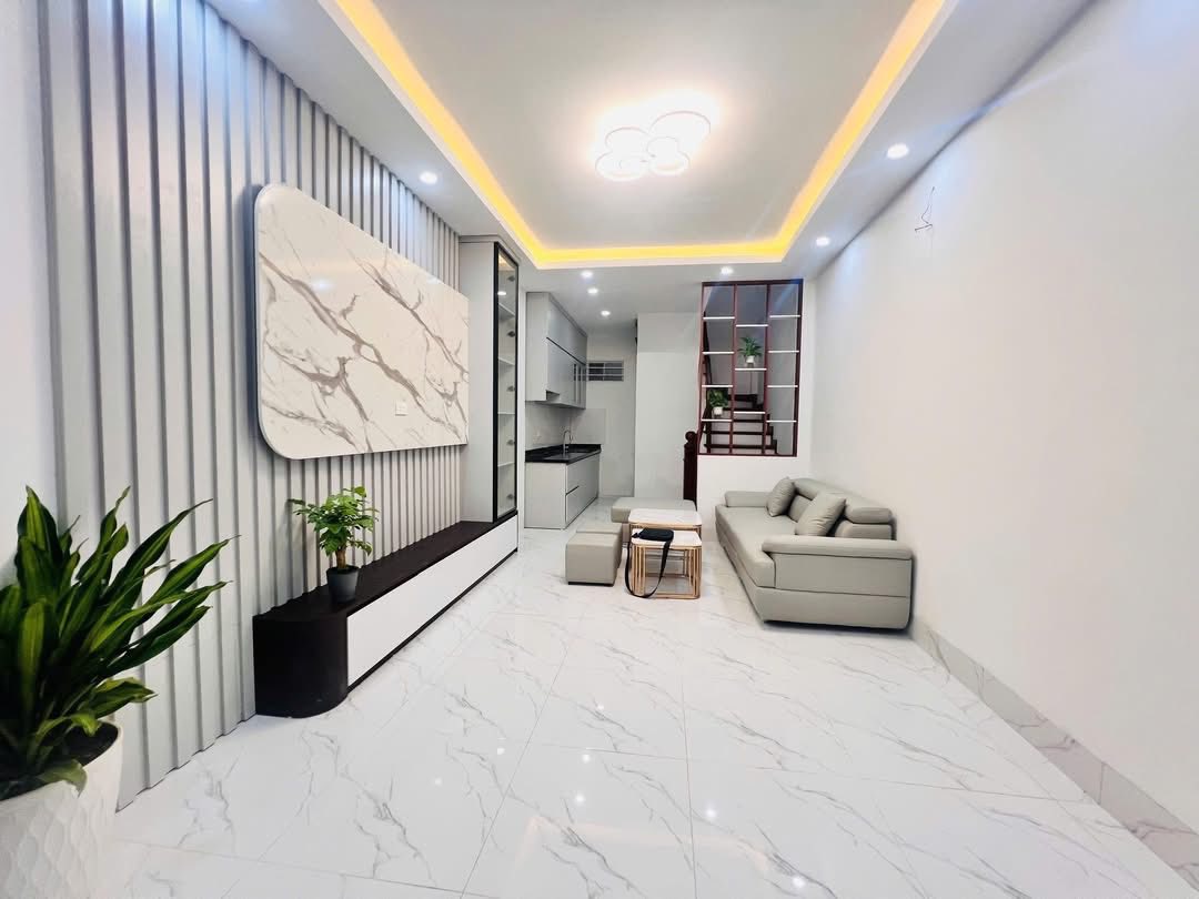 NHÀ ĐẸP Ở LUÔN TRẦN QUỐC VƯỢNG  - THOÁNG TRƯỚC SAU - NGÕ 3 GÁC PHÓNG - GẦN PHỐ - NỘI THẤT XỊN - - Ảnh chính